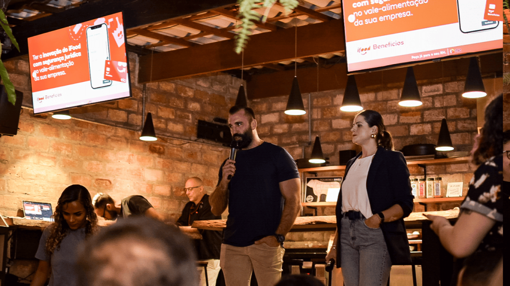 CASES_1366X769_IFOOD_O6